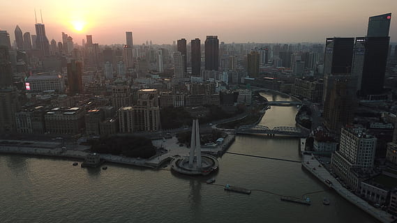 LEED绿色建筑认证对购物中心需要具备三个特性标准